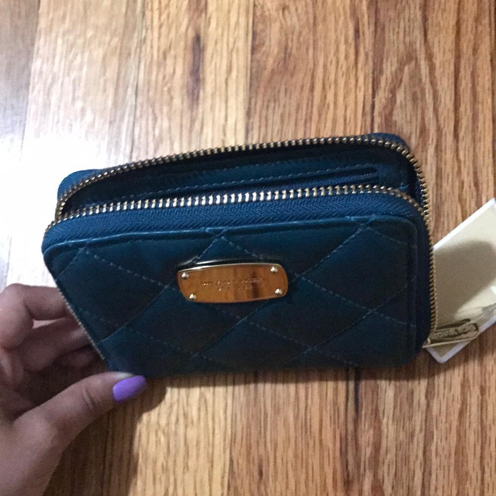 Wallet - Picture 4 of 4